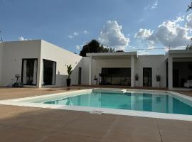 Villa Vazquez，位于Capiatá的酒店