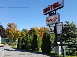 丽沃伊哲汽车旅馆，位于圣热罗姆的酒店