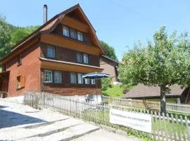 Holiday Home Haus Apfelbaum by Interhome