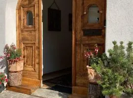 Apartment Chesa Robbi S-chanf by Interhome