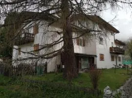 Apartment Studio Chesa Marias by Interhome