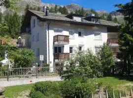 Apartment 4 Bettwohnung Üerts by Interhome