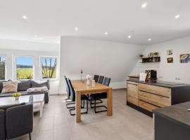 Apartment Waldsuite by Interhome，位于施内沃丁根的酒店