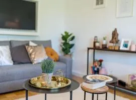 Apartment Eg mitte helle 70m 2 Zimmer Wohnung nähe Salzburg by Interhome