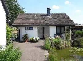 Holiday Home Kleines Ferienhaus in Hermülheim mit Garten by Interhome