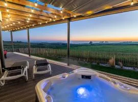 Holiday Home Villa mit Meerblick und privatem Spa - les gîtes de Fabie by Interhome