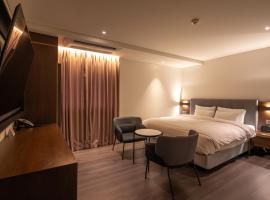 Hotel Yaja Mokpo Peace Square，位于木浦市的酒店