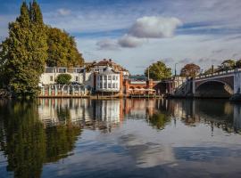 The Mitre, Hampton Court，位于泰晤士河畔金斯顿的豪华酒店