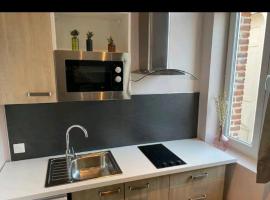 Cambrai，位于科德里的酒店