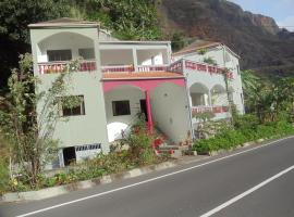 Damontanha，位于Ribeira Grande的酒店