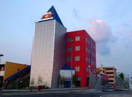 福克斯公寓酒店，位于沃尔皮亚诺的酒店