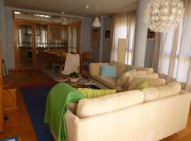 Piso Azul，位于阿雷瓦洛的酒店