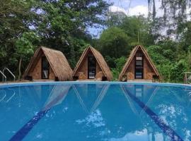 Serenity Cove Resort，位于圣巴勃罗的酒店