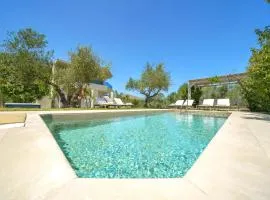 Luxury 2 Villas with Heated Pool & Jacuzzis Vivian & Marian Estate