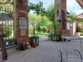 克洛斯·德·圣爱慕旅馆