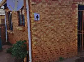 Tetelos house