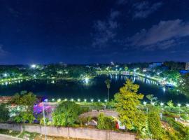 Lake-View Hotel The Royal Sing-nature Near Jagannath Temple & Jagannath Ghat - Best hotel In Digha，位于迪卡的酒店
