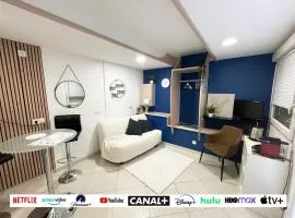 Studio indépendant au calme avec terrasse privative