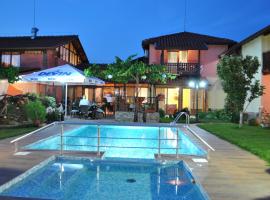 Family hotel Gradina，位于奥格尼亚诺沃的酒店