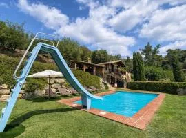 Catalunya Casas Stunning Costa Brava mountain retreat and 30kms away from the beach