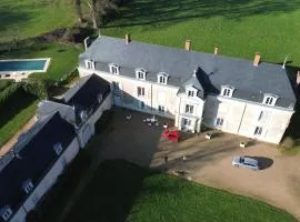 Chateau De Piedouault