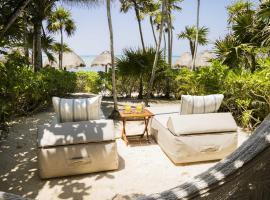 Beachfront Bliss Suite，位于Balcheil的酒店