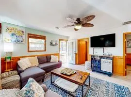 Relax at The Cove Waterfront Getaway