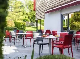 圣乔治夜宜必思酒店