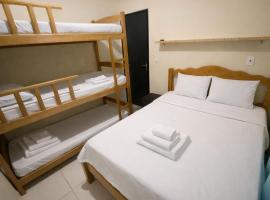 Residencial Romulo Ap 4，位于马瑙斯的海滩酒店