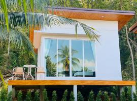 GOODNIGHT Hill KOHYAOYAI，位于Ban Nai Wat的酒店