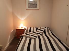 Vino Grando Cottage，位于Odiliapeel的酒店