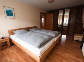 Ferienwohnung Haus Mäsch，位于Wellen的酒店