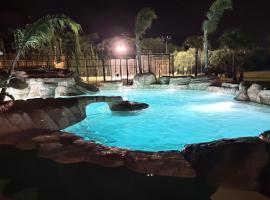 Futurotel Cambrils Paradise，位于坎布里尔斯的酒店