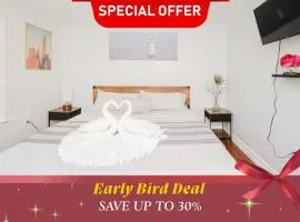 74L - 2BR Quincy - Cozy Couple Hideout near Wollaston Beach