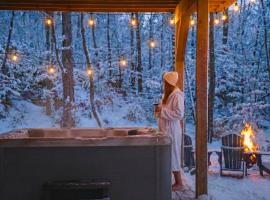 Bellaria with Private Spa, Ski，位于La Conception的酒店