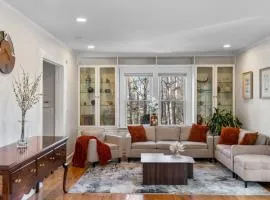 5BR Home Minutes to NYC and FIFA 2026 Sleeps 16