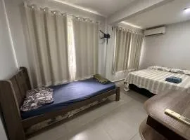 Ape do lado do ginasio lago faculdades e mercados