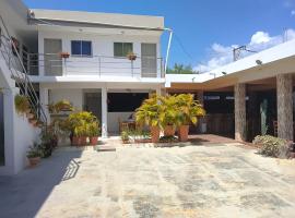 Hotel Pesquera rincon berrugas，位于Berrugas的酒店