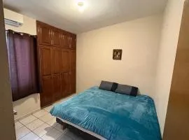 Casa compartida de 1 habitación a 10 min de la playa