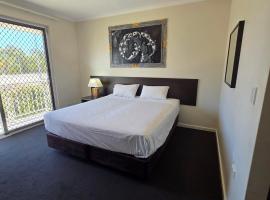 山王马拉克达珀斯机场酒店，位于珀斯的酒店