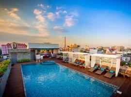 诺沃城大酒店，位于曼谷的酒店