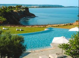 Zelia Halkidiki, part of Destination by Hyatt - Adults Only，位于尼坡帝的海滩酒店
