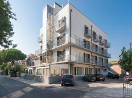 Regina Hotel e Ristorante，位于蓬他码头的酒店