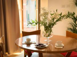 LUMA Feel at Home Apartments Novara，位于诺瓦拉的酒店