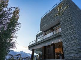 Hashupi Resort Shigar, Skardu，位于Trachil的酒店