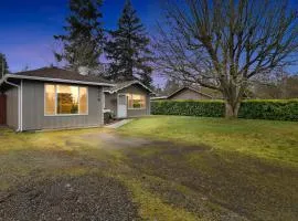 Hoops & Hygge Private Sport Court Retreat home