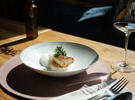 Boutiquehotel ZOMM in Seefeld，位于蒂罗尔-泽费尔德的酒店