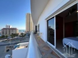 Promo-1BR-Pool-Beachfront-OXXO-Views-Sleeps 4