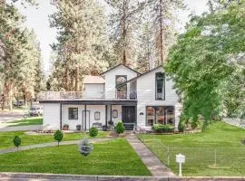 The Affordable Family Fun House- Ping Pong, Pool Table, Darts