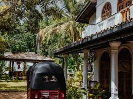 Tara Luxury House